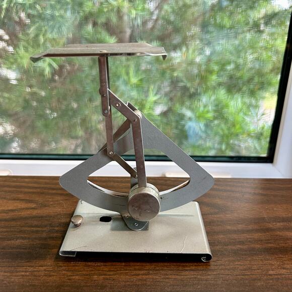 Vintage Hamilton Postal Scale – Mid-Century Metal Desk Scale 5.25” - Picture 7 of 10
